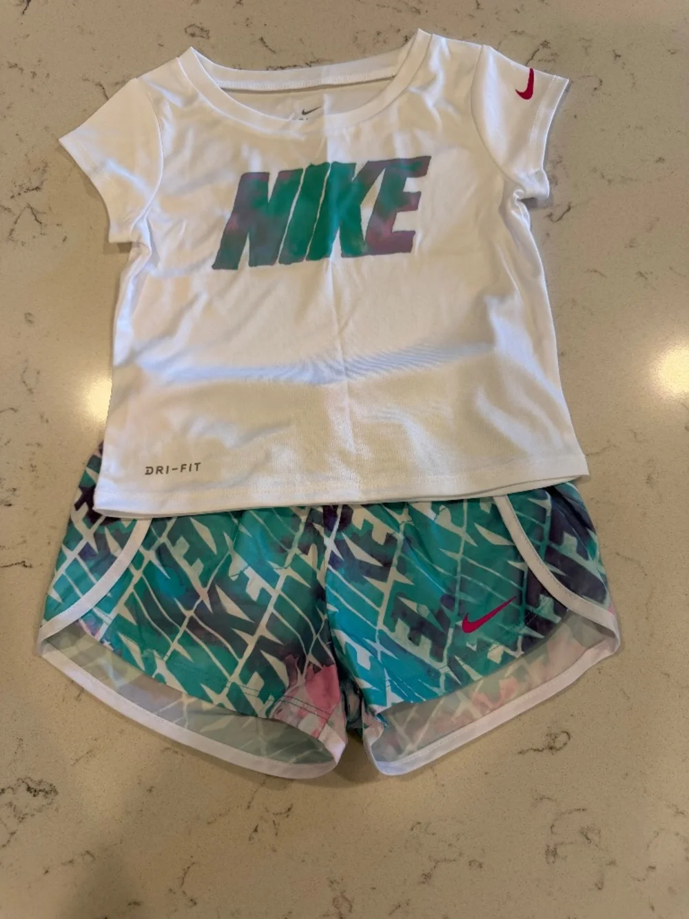 2T Nike Girls White Dri-FIT Tee & Teal Printed Shorts Set